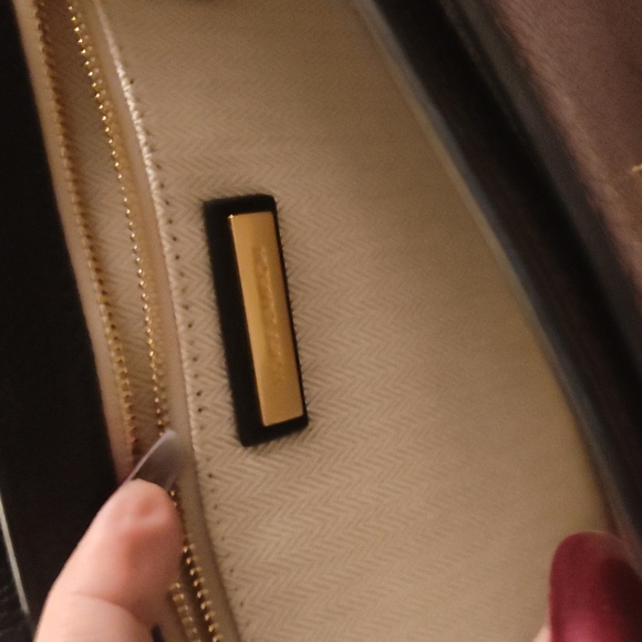 Tory Burch - Picture 4 of 8